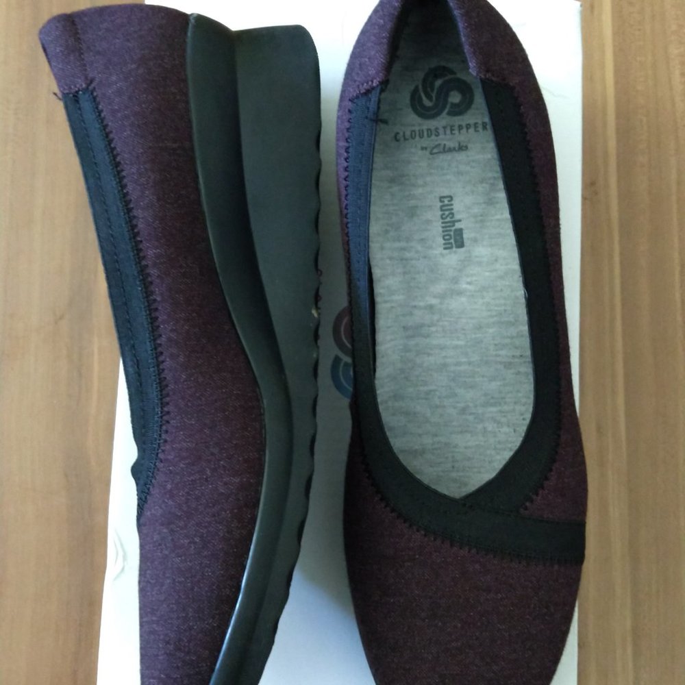 Clarks Cloudsteppers Cadell Dash Purple Knit Slip-On Dress Casual Wedge 7.5 M